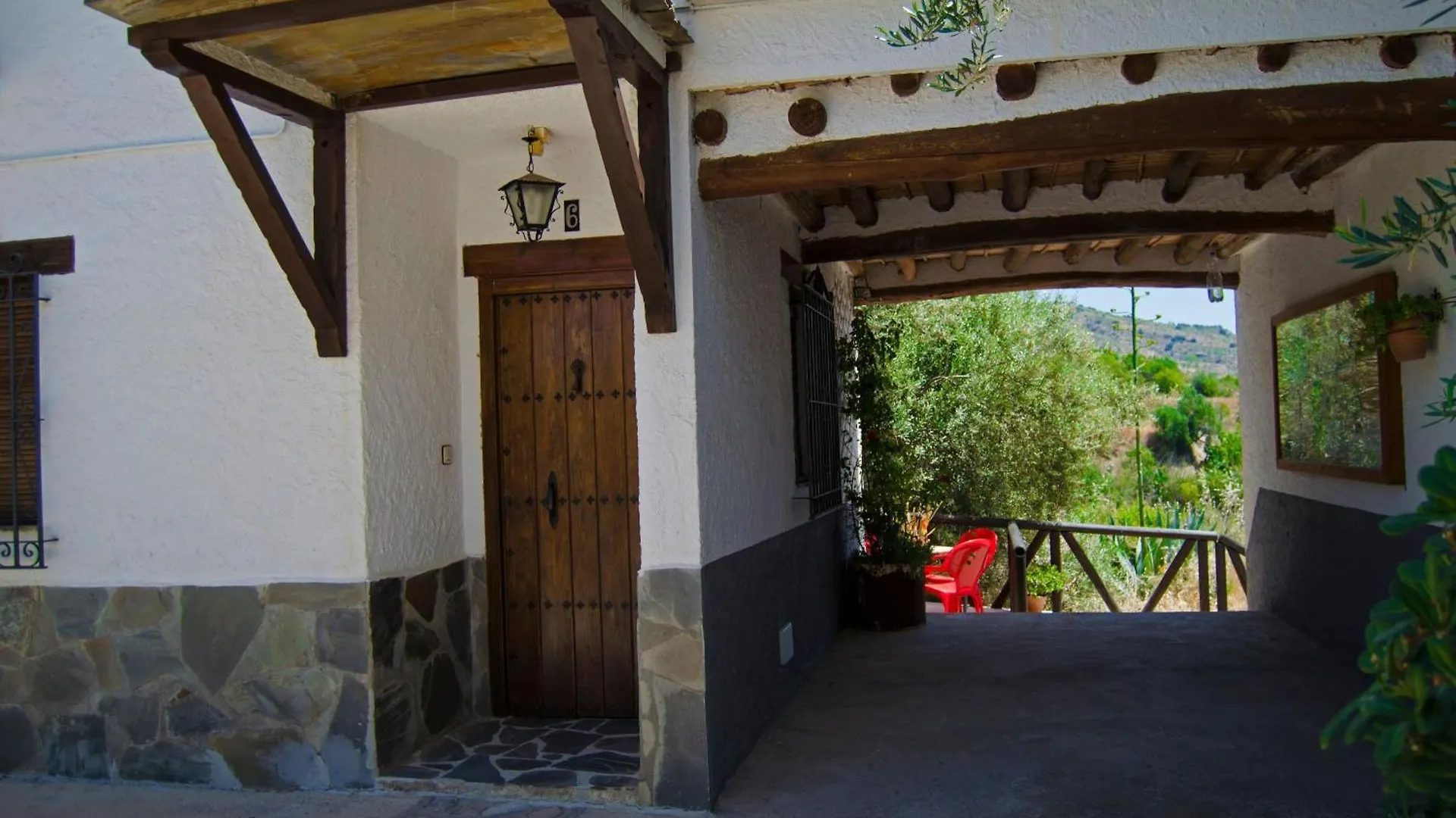 Holiday home Charmantes Ferienhaus Mit Pool Valor