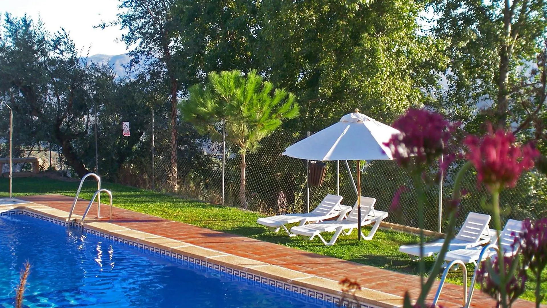 Charmantes Ferienhaus Mit Pool Valor 0*,